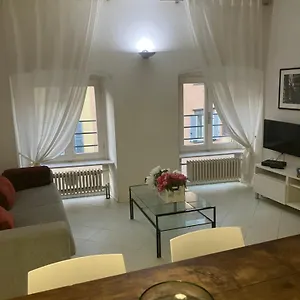 Cute And Cozy Centro Citta' Appartamento